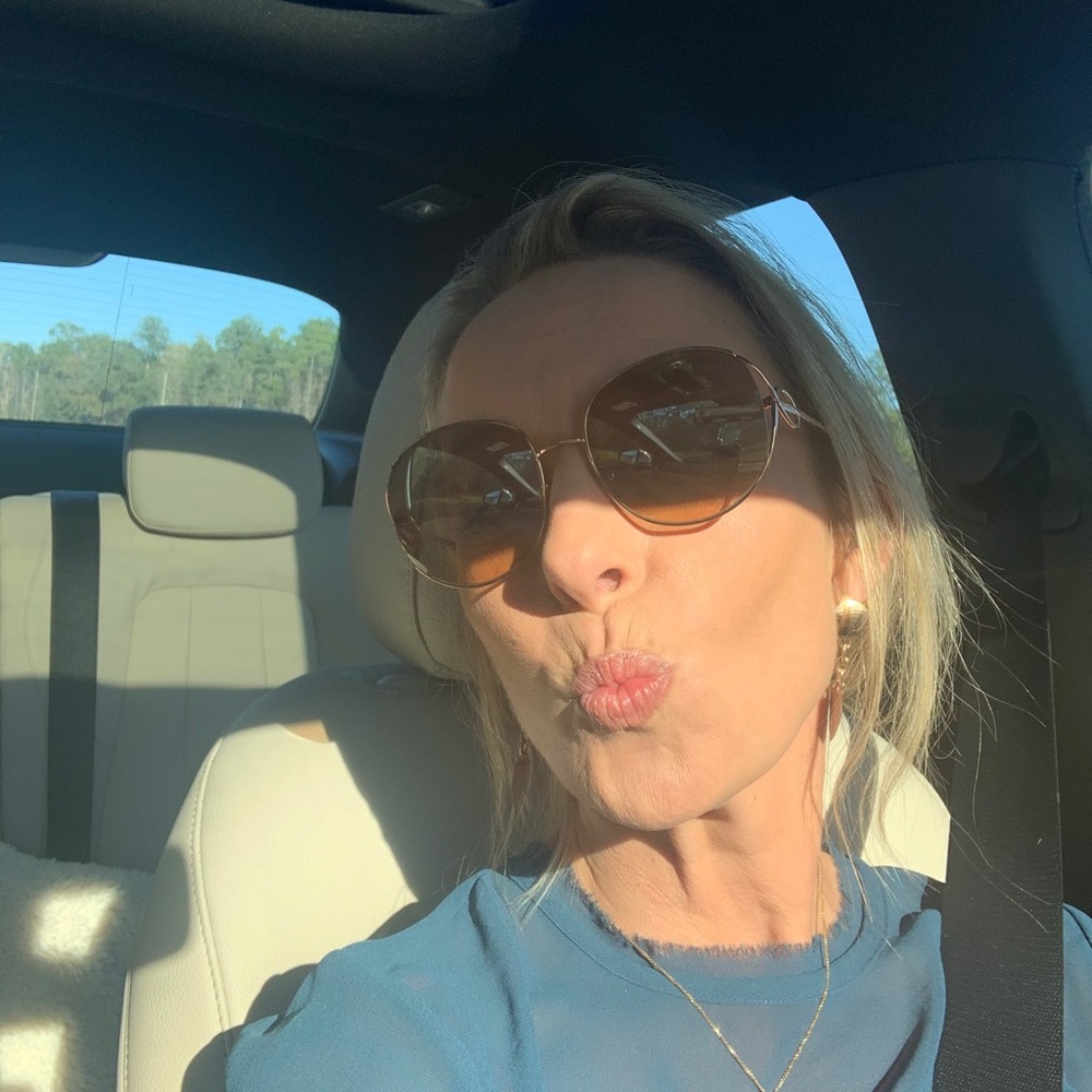 Meet your Posher, Kimberly